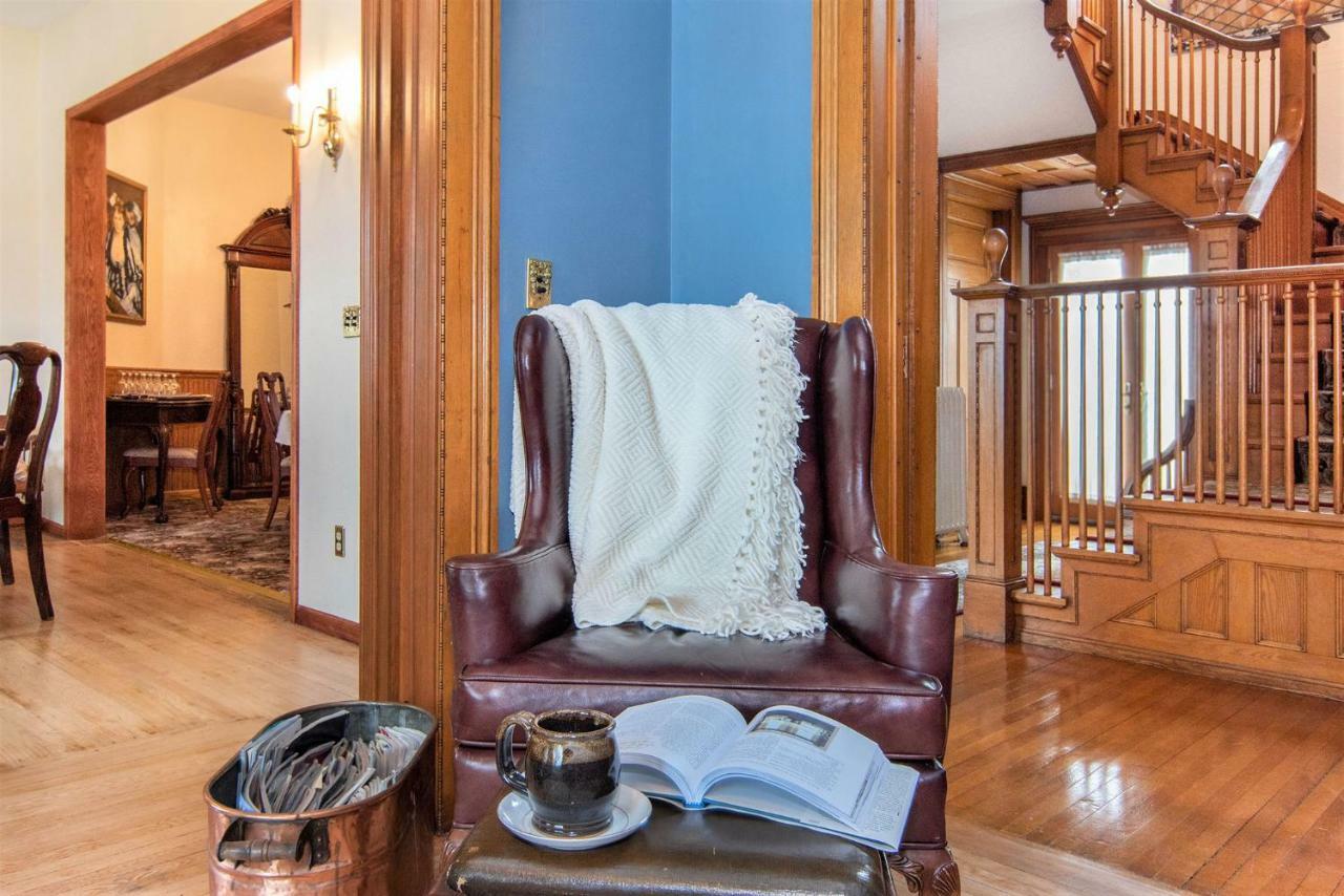 The Lamplighter Bed & Breakfast Of Ludington Buitenkant foto