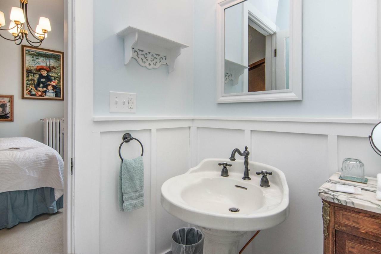 The Lamplighter Bed & Breakfast Of Ludington Buitenkant foto