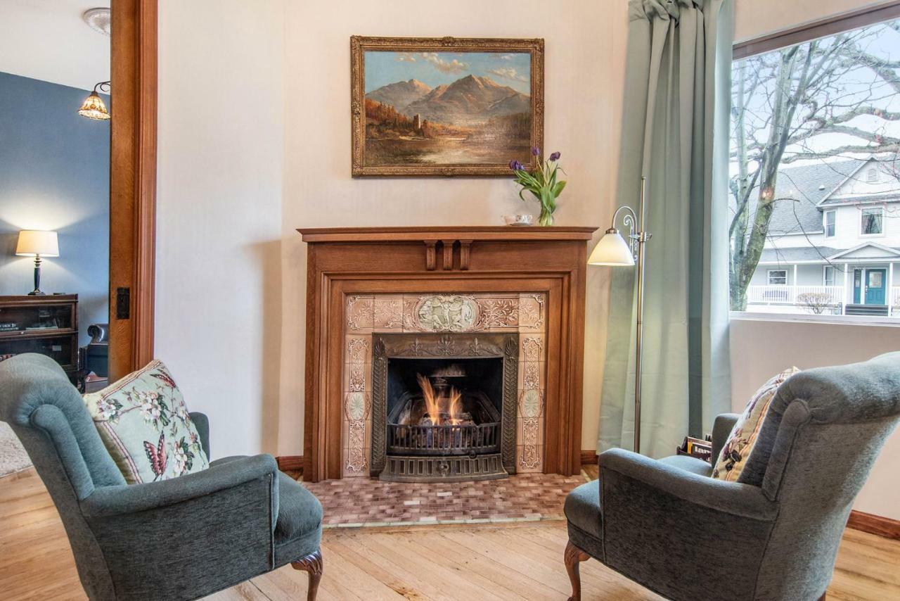 The Lamplighter Bed & Breakfast Of Ludington Buitenkant foto